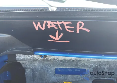 2024 Chevrolet Equinox Fwd Ls z USA, uszkodzony, nr VIN 3GNAXHEG4RL119665